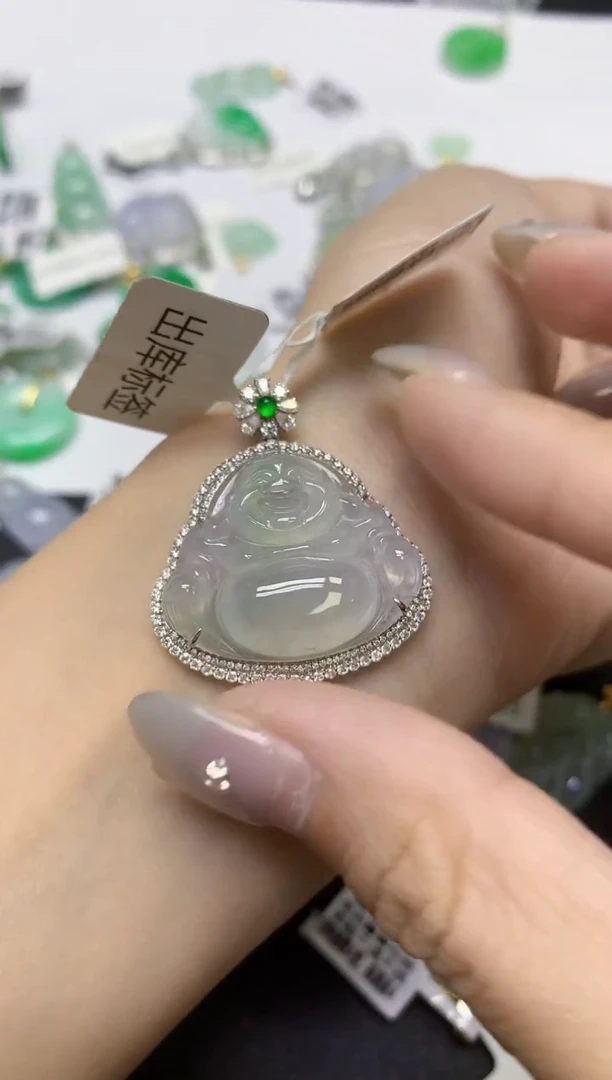 颈饰18K金镶嵌翡翠天然缅甸翡翠A货百元以上9元证书费自理
