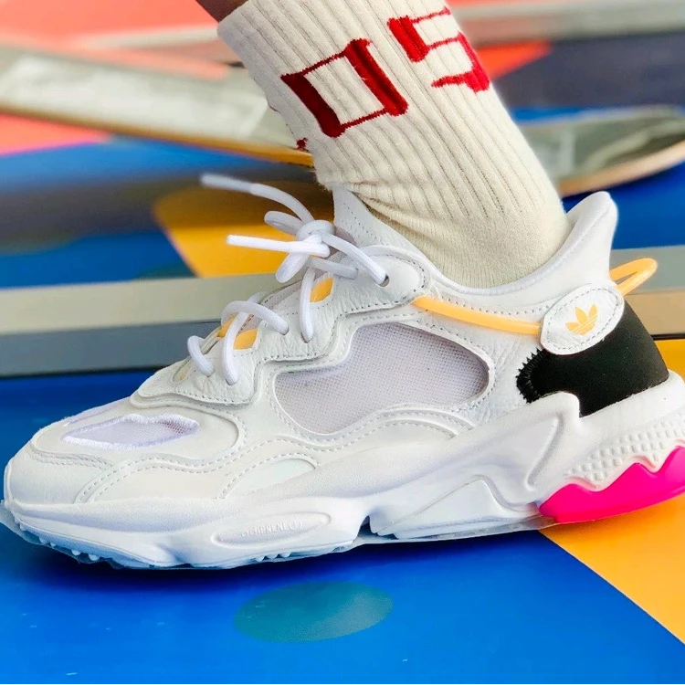 （断码处理）阿迪达斯三叶草女子舒适轻便透气休闲运动老爹鞋FX6295