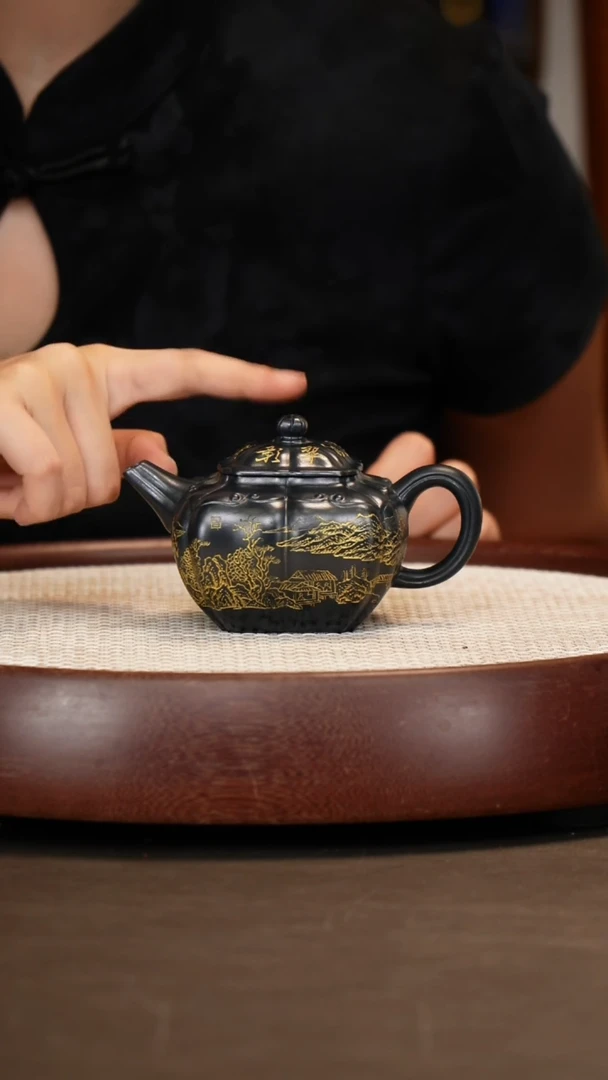 茶壶紫砂【邵忠源】筋纹如意180c+荷花画