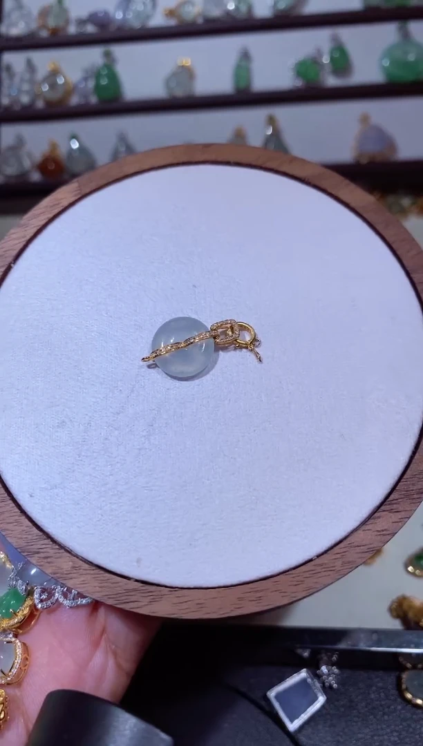 吊坠(不含链)18K金镶嵌翡翠青*呀11111