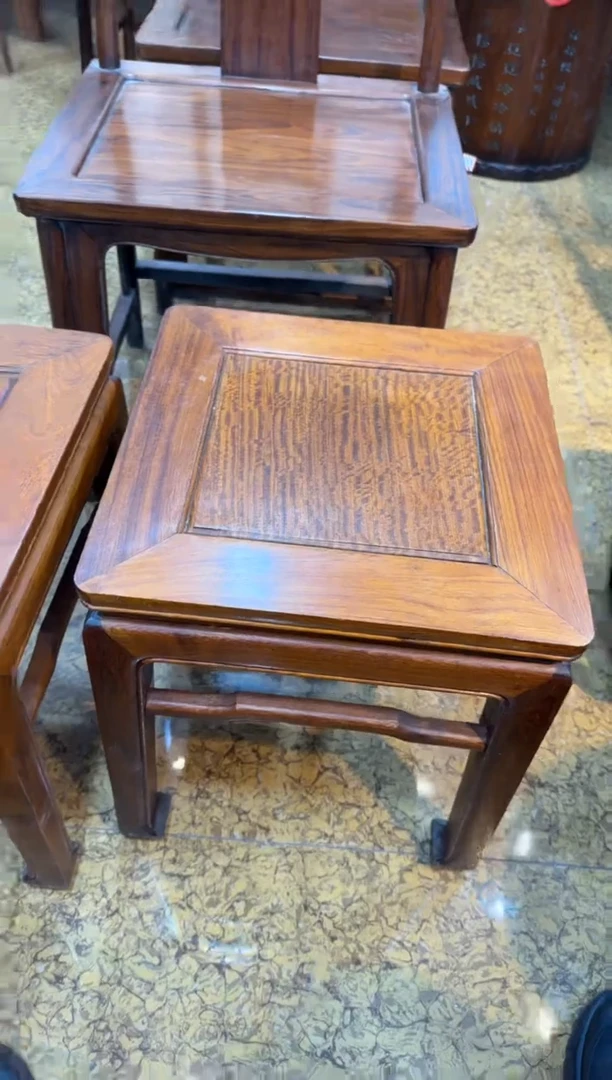 木方凳      摆件