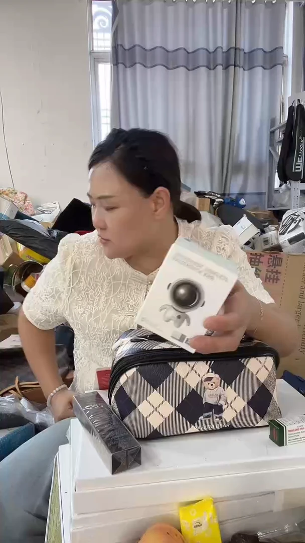 牦牛剖层皮革琪老板女包1号店超好看发图片款