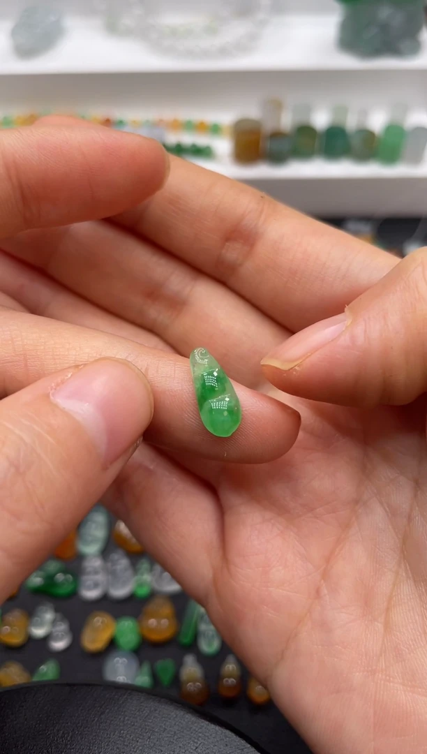 未镶嵌裸石翡翠天然缅甸a货翡翠裸石