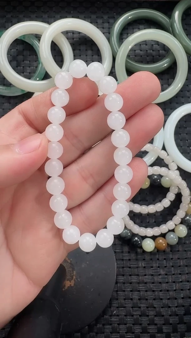 颈饰未镶嵌和田玉8mm白玉手串