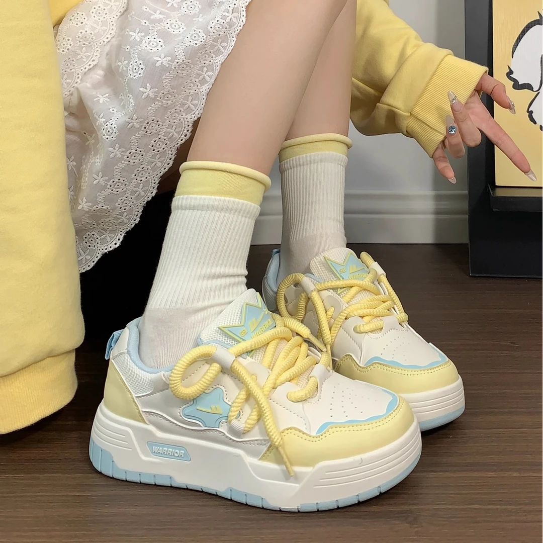 回力多巴胺星星板鞋女2025新款爆款时尚休闲鞋厚底百搭小白鞋子女