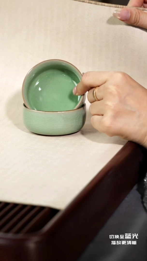 茶壶紫砂梅沁杯-青瓷-100cc（一对）