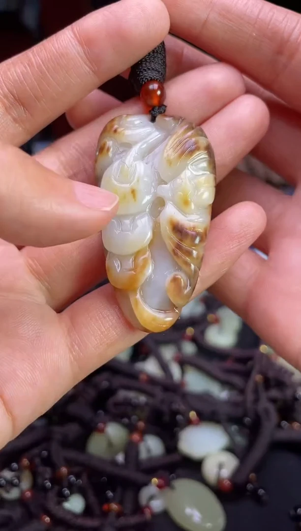 未镶嵌和田玉挂件1