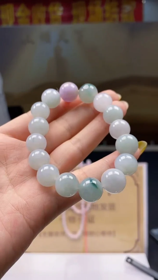 翡翠未镶嵌颈饰********53
