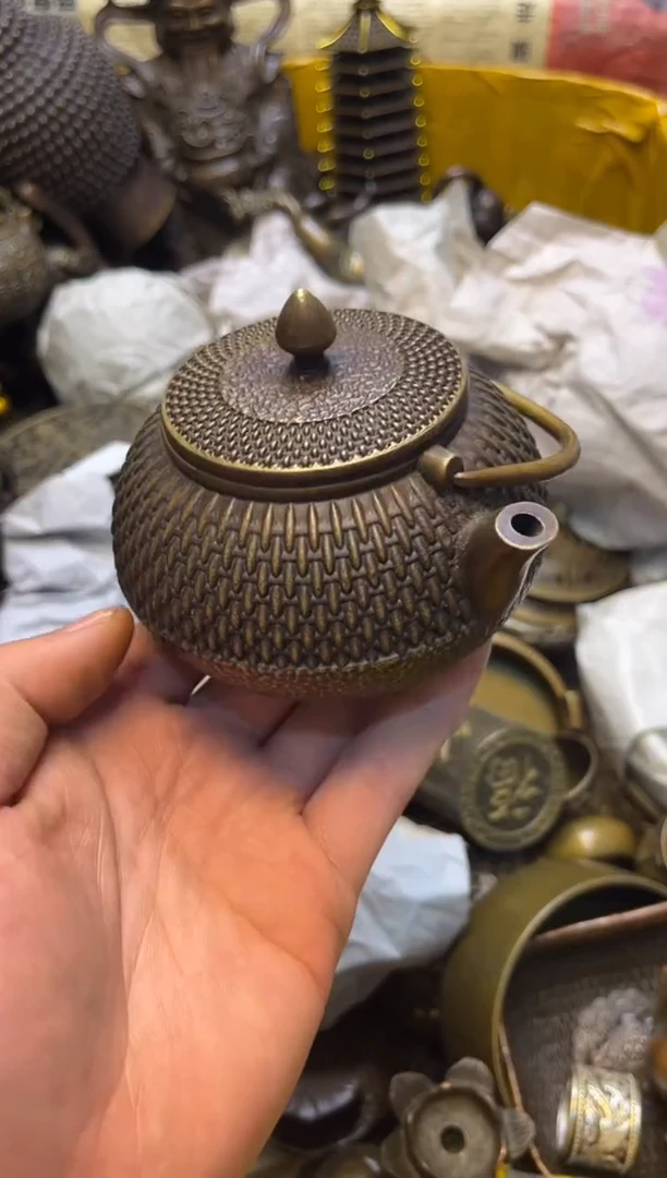 精美铜器，点击下单