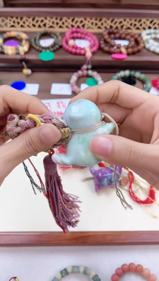 【闪购商品】绿色大漆猫猫手绳002