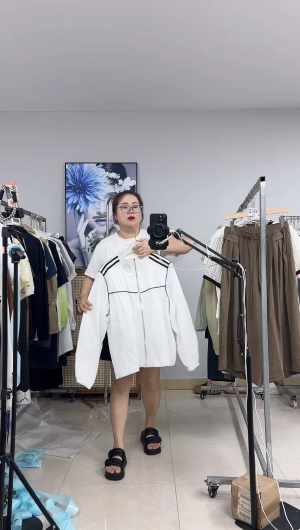 1513女装孤品青货