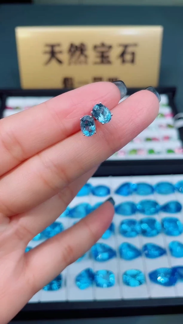 【闪购商品】托帕石耳饰银S925镶嵌托帕石耳钉