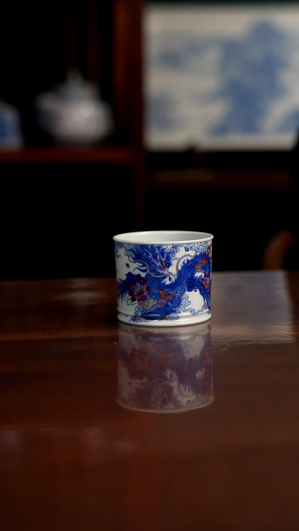 空山明月 新斗彩 嘲风