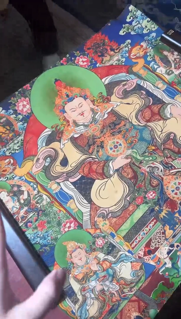 卷轴画龙妹的唐卡tk16