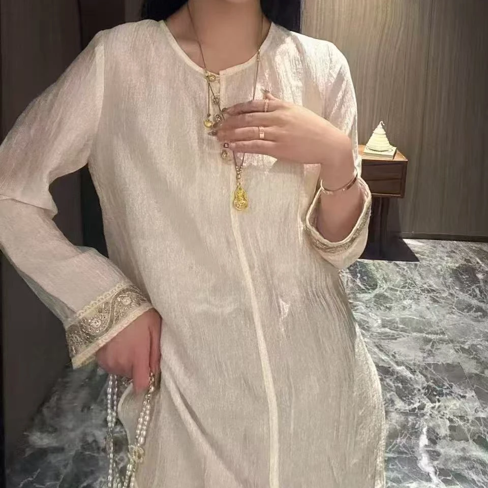 欧洲站复古盘扣白色提花衬衫女春装欧货高级感国风25S102