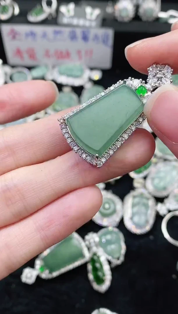 【闪购商品】翡翠颈饰未镶嵌精美翡翠-多样性只发一件H721