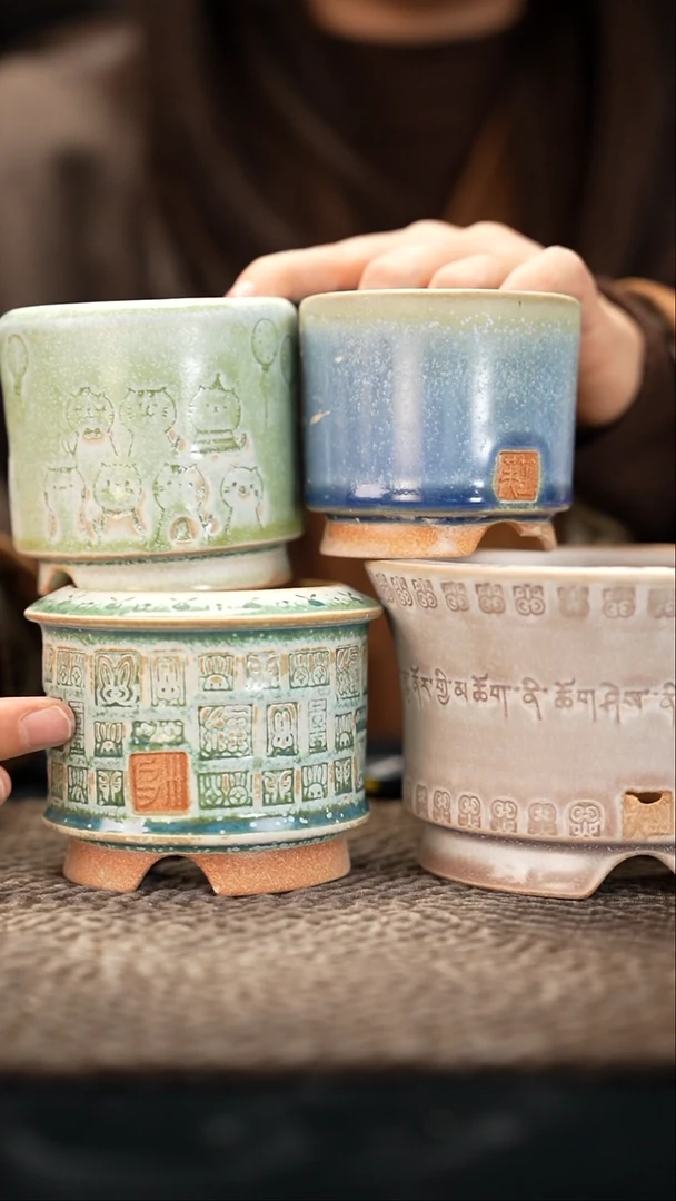 12-01-093花盆口径一组4个默认有瑕