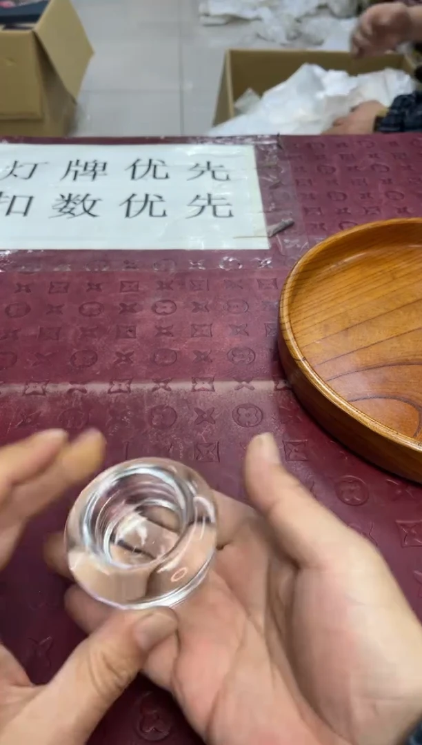 @**@默认微瑕，no退no换，介意勿拍