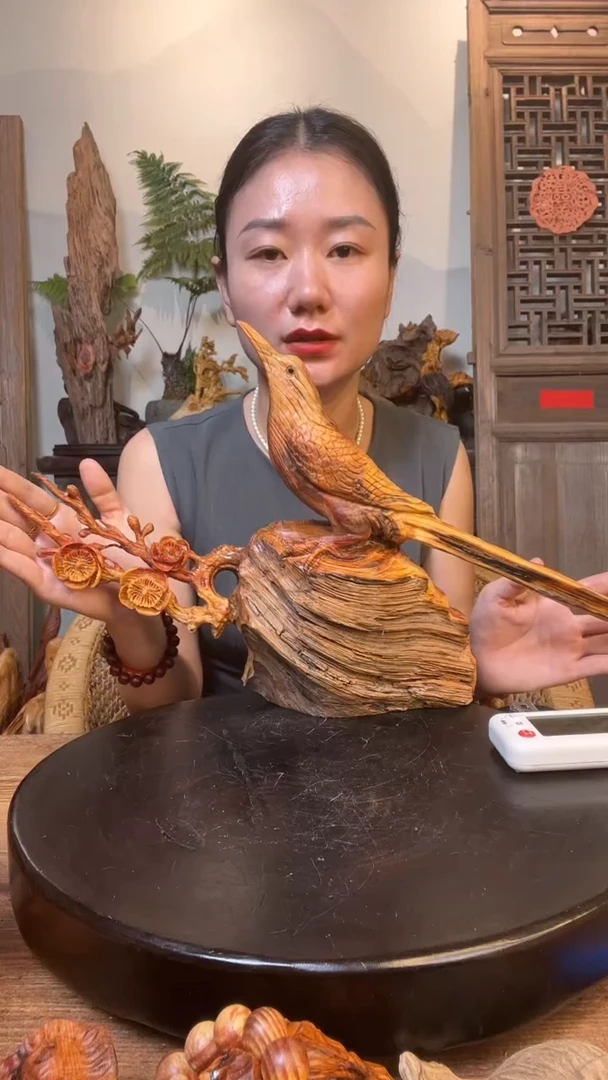 摆件刘*来7897897898
