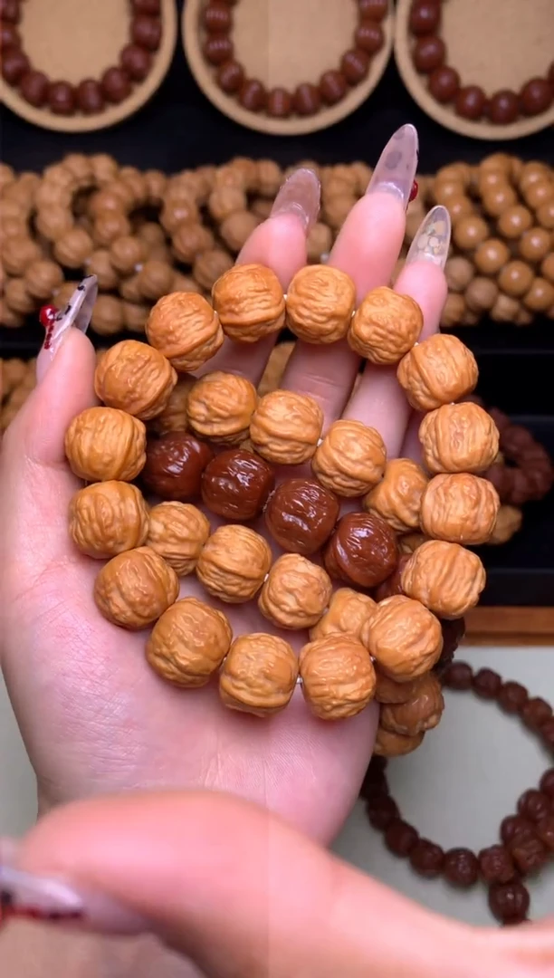 【闪购商品】猴头核桃手串14-15mm金蟾蛤蟆头龙炎料深雕全品