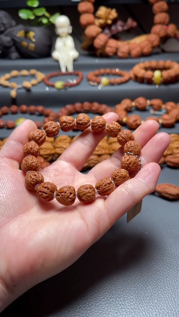 【闪购商品】文玩核桃吊坠核桃手串