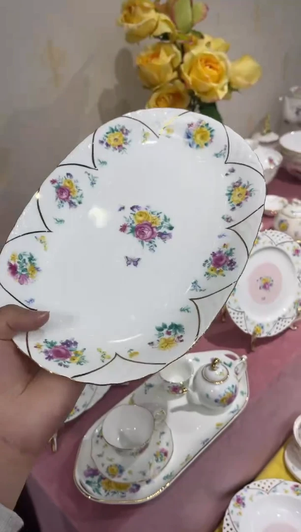 36%以上骨粉骨瓷鱼盘