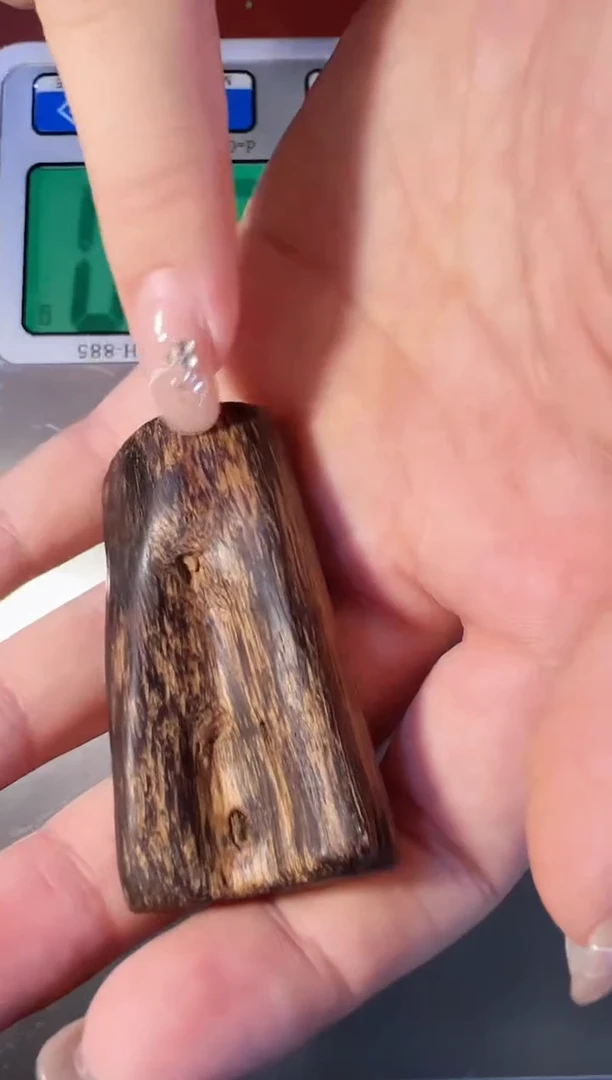 沉香吊坠12号菩萨多样性发一