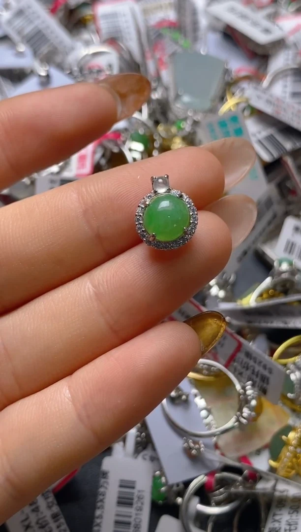 银S925镶嵌戒指翡翠百内无证书