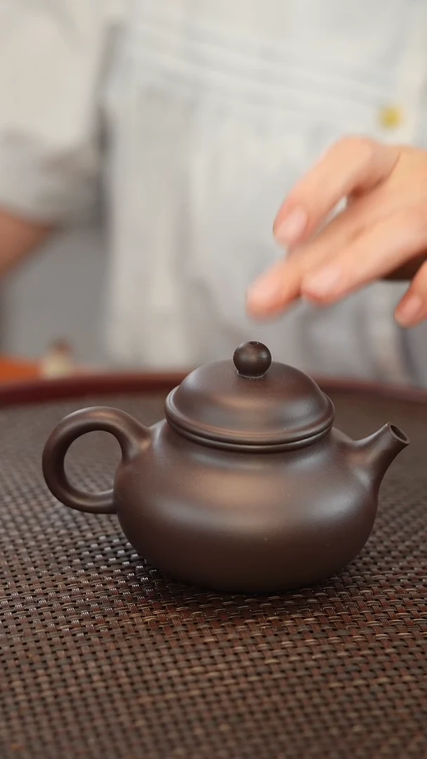 茶壶紫砂容天壶型 紫茄泥泥料 半手工精工 220cc