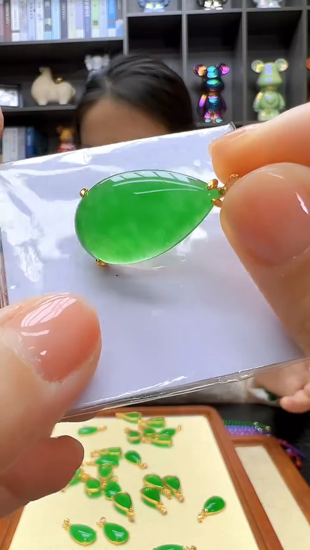 翡翠14K金镶嵌颈饰沉白diy劲饰