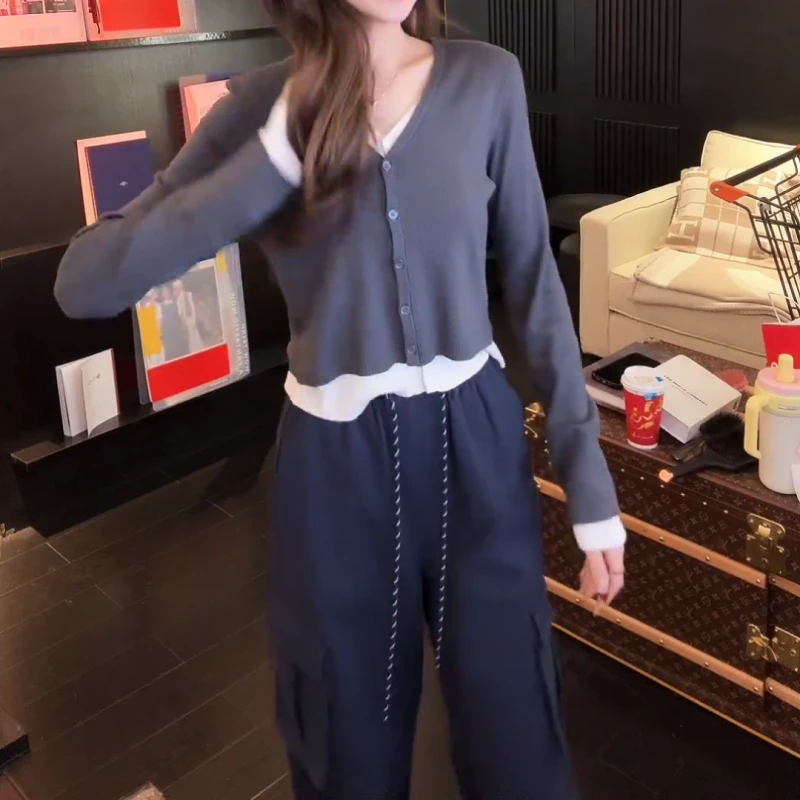 2025新款韩版设计感百搭显瘦气质假两件针织上衣LK2501429