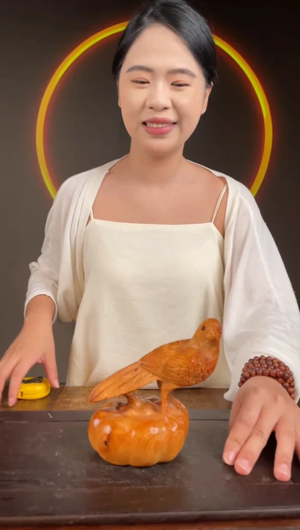 柏木（崖柏）手工摆件,先抢先得! 编号:132