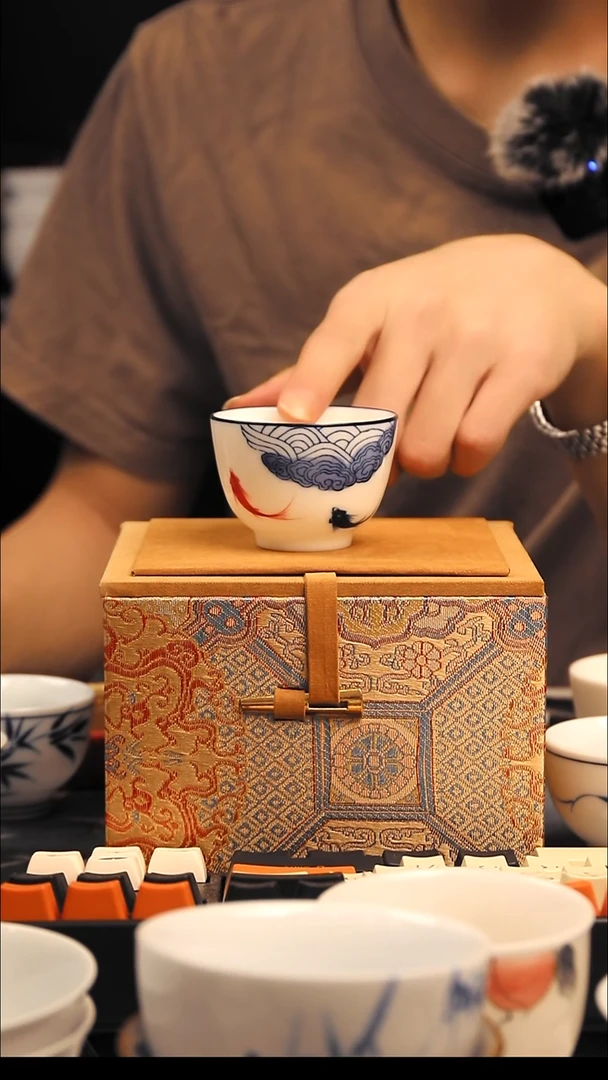 景德镇陶瓷好运锦鲤004