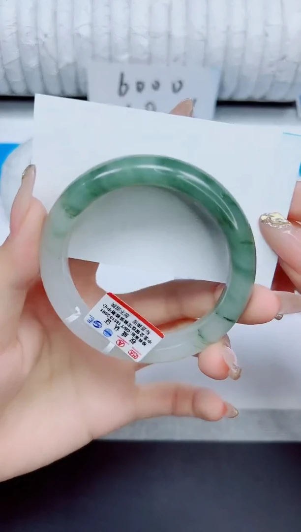 石英质玉手镯未镶嵌46/56.2