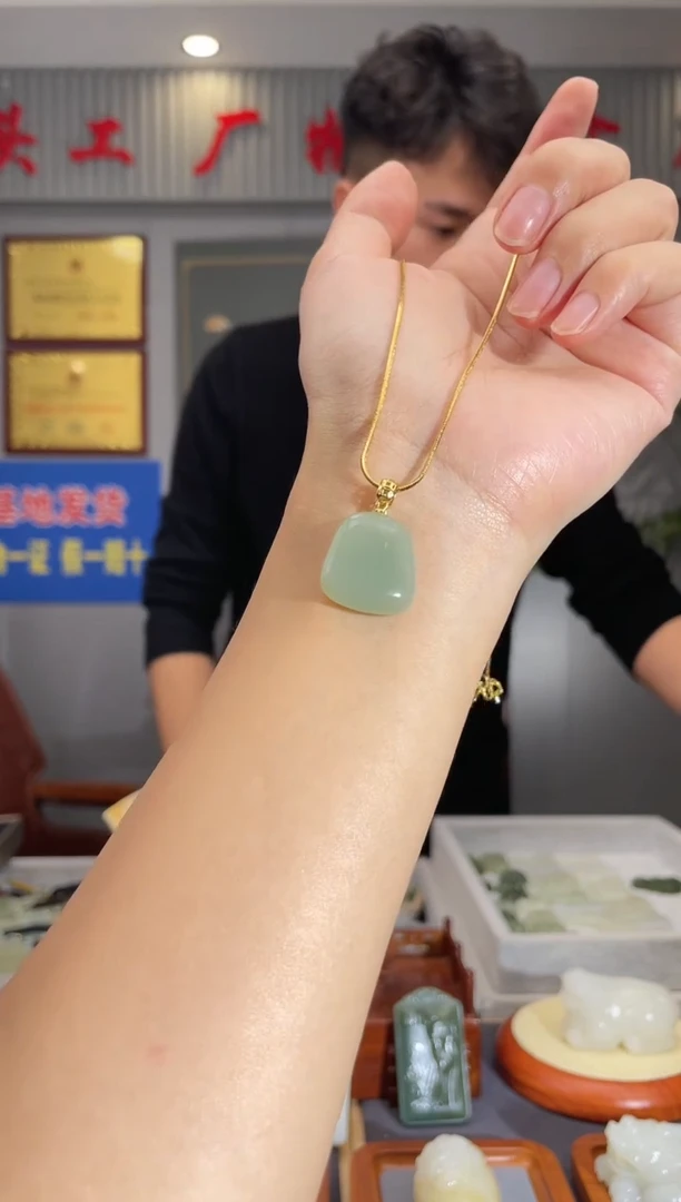【闪购商品】和田玉颈饰未镶嵌拍一发一 多样性发货