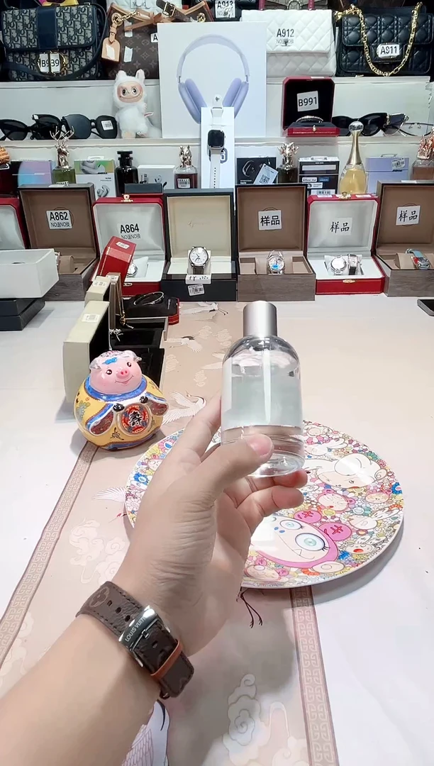 瓷片瓷器 库房到期 全部地板价@@1
