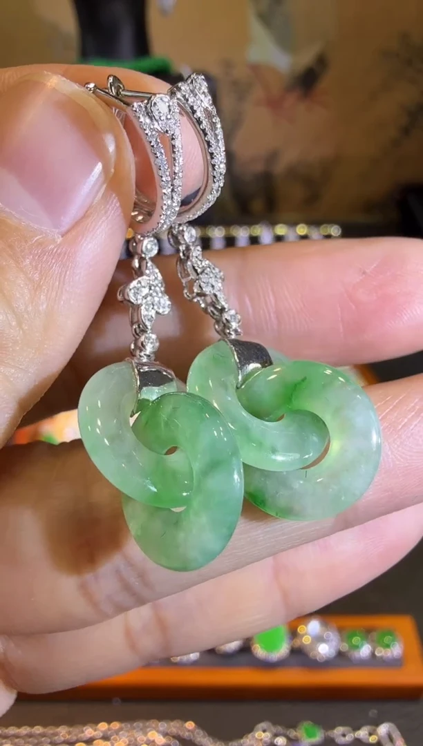 【闪购商品】翡翠耳饰18K金镶嵌金丝绿环环相扣