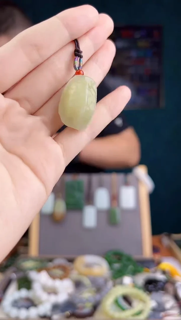 和田玉未镶嵌颈饰多样性发货 拍一单发一个