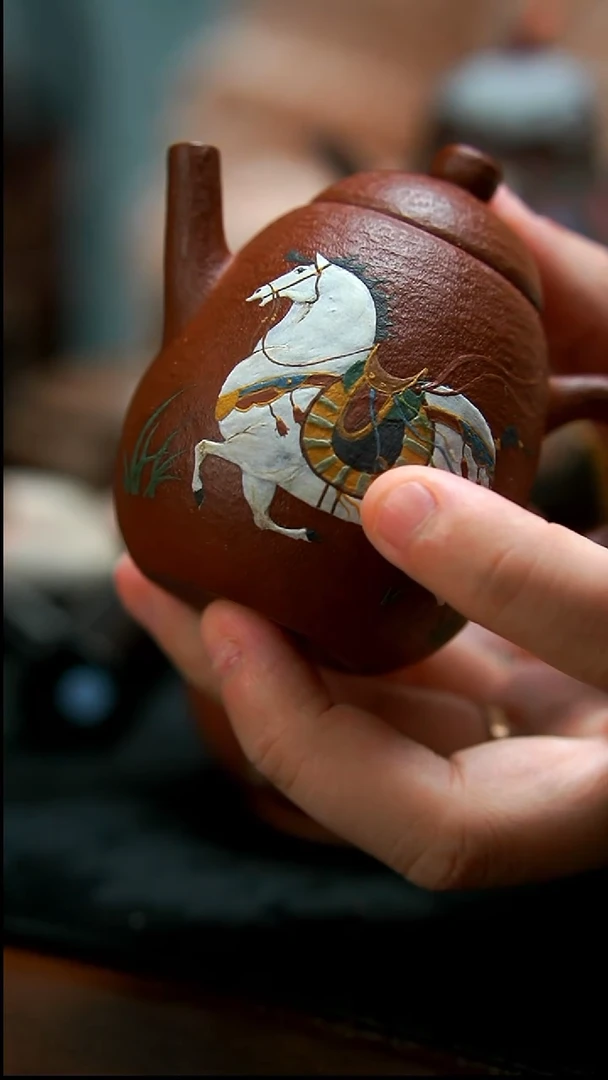 茶壶紫砂红泥龙蛋白马壶