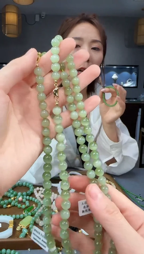 和田玉未镶嵌吊坠(不含链)多样性发货拍一发一