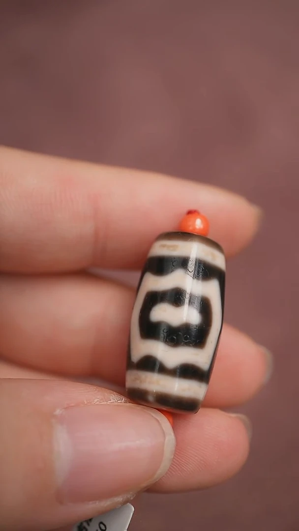 未镶嵌颈饰玛瑙/玉髓蚀花玛瑙珠定制编绳