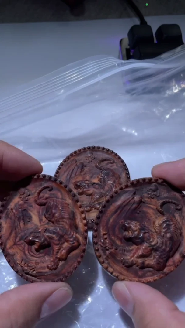 【闪购商品】花梨木类无事牌  1811-2136（发一）