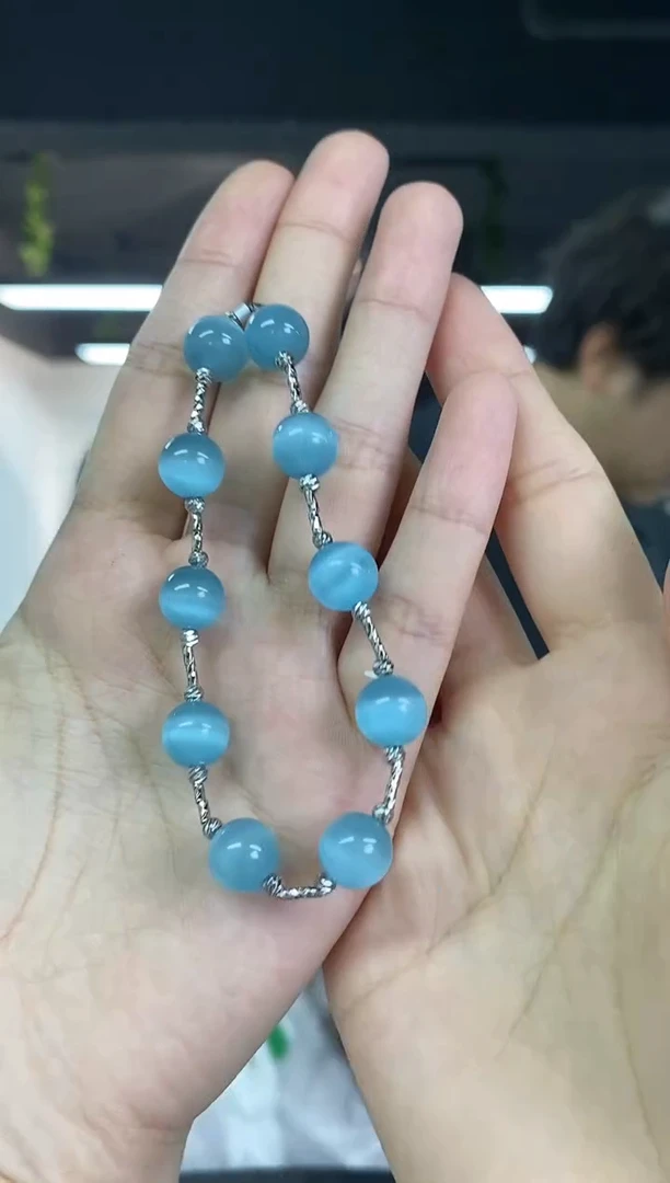 水晶手链未镶嵌多样性发其一，颜色微差