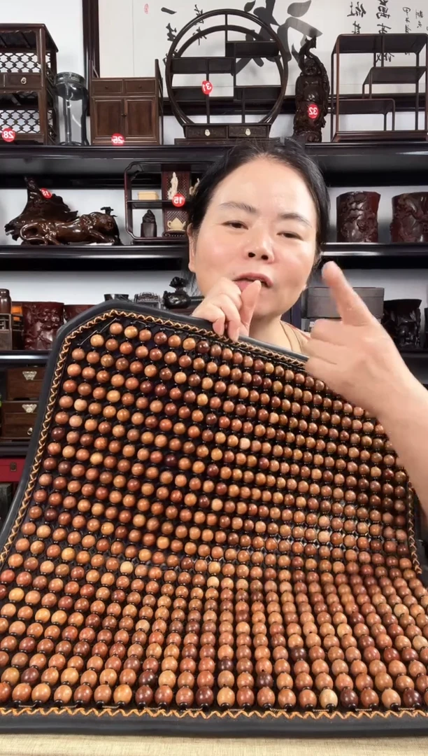 木坐垫老李红木工艺品