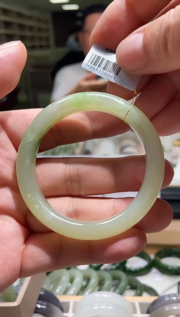 未镶嵌手串和田玉56圈口 0201