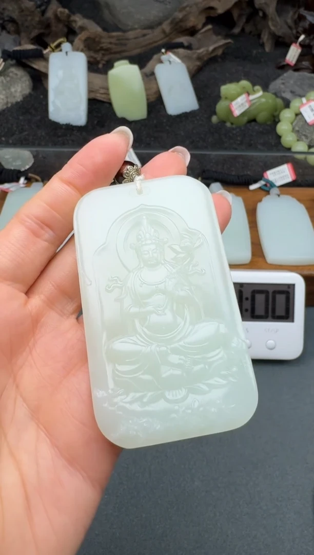 颈饰未镶嵌和田玉3