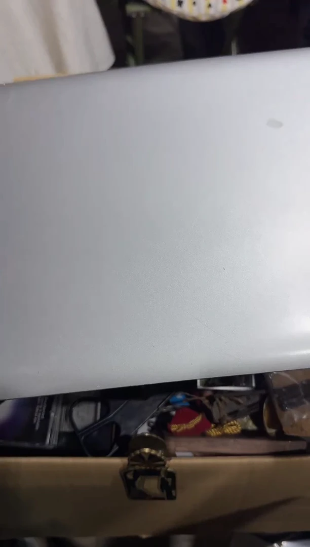 瓷片S****G   597中古商品，瑕疵品，不保好坏。