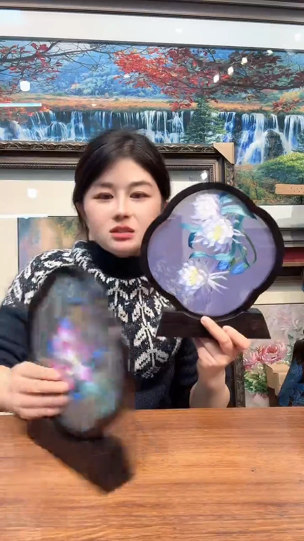 竖款非遗苏绣手工刺绣摆台