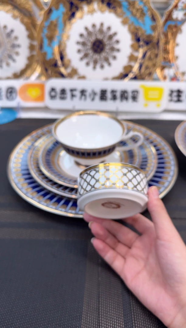 瓷片烟灰缸 福利款 1个