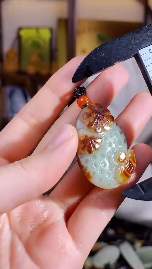 【闪购商品】和田玉颈饰未镶嵌1